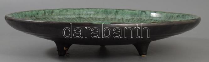 Gorka Géza (1894-1971): Iparművészeti vállalatos rákos tál. Kézzel festett mázas kerámia, jelzett, h...