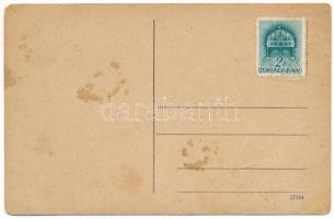 Nagykőrös. Montázs uborkával, üzletek (b)