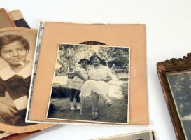 ca 1930 középosztálybeli család 19 db fotója vegyes témában