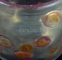 Horváth Zsófia (1977-): Váza. Részben színezett, irizáló felületű hutaüveg. Jelzett, hibátlan, m: 10...