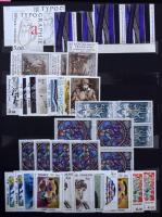 Franciaország 1.675 frank névértékű modern tétel részben címletek szerint rendezve, benne nagyon sok...