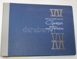 Lindner Karat gyűrűs éremtartó album 7 oldal,különböző méretű érmékhez, elválasztólapokkal, használt, jó állapotban.