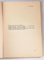 Illyés Gyula: Nehéz föld. Versek. Bp., 1928, Nyugat, 86 p. 1. kiadás. Kiadói papírkötés, kopottas ál...