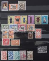 Hagyaték: postatiszta magyar bélyegek a 60-as évektől, egyes időszakok több / sok példányban + magya...