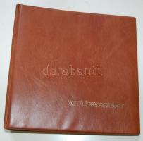 Gyűrűs éremtartó album 9 oldal, elválasztólapokkal, különféle méretű érmékhez.használt, jó állapotban.