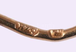 Sárga arany (Au) fülbevaló pár, jelzett, 1966-1998 közötti fémjel, 14 karátos arany, nettó 3,75g