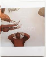 Németh Ágnes: Formálómező/ Spatiotemporel meadow. Szentendre, 2015, Művészet Malom. Kiadói kartonált...