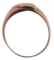 Karikagyűrű, sárga arany, 14K, jelzés nélkül, nettó 3,71 g, m: 57