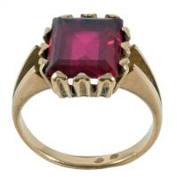 Szoliter gyűrű szintetikus rubinnal 14K jelzett br 5,19 g m: 51