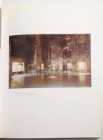 Gábor Áron. (Kiállítási katalógus). Szerk.: Gábor Áron, Gábor Zsófia. Bp., 2000, Art-Craft Studio. G...