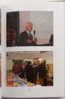 25 éves a Természet- és Környezetvédő Tanárok Egyesülete. Jubileumi Képeskönyv. Bp., 2016. 25 év a k...