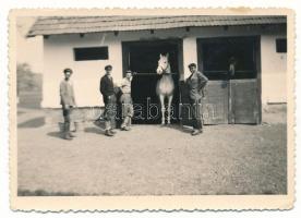 1934 Bonchida, Bontida; istálló / stable. photo (non PC) (8,4 x 6 cm) (EK)