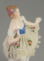 Sitzendorf balerina, jelzett, fodrokon sérüléssel, m: 13 cm