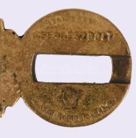 cca 1930-1940 "Légy résen!" feliratú cserkész övcsat, réz, Cserkészbolt jelzéssel, 5x9 cm