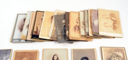 30 db klf vizitkártya fotó