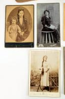 33 db kabinetfotó ca 1890-1900