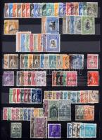 Portugália és Acores közel 1.000 db bélyeg 8 lapos A4es berakóban