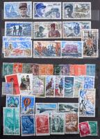Amatőr gyűjtögetés az 1960-1980-as évekből, magyar és külföldi bélyegek A4 és 2 db közepes és 5 db kis berakóban