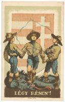 Légy résen! A Magyar Cserkész Szövetség hivatalos lapja, a "Magyar Cserkész" kiadása. A m. kir. állami térképészeti intézet nyomása / Hungarian irredenta boy scout art postcard s: Hampel-Scharf + "1913 Esztergomi Bencés Főgimnázium Cserkész Csapata" (EK)