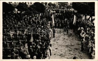 1938 Ipolyság, Sahy; bevonulás. A Felvidék felszabadulásának első örömünnepe 1938. október 11. / entry of the Hungarian troops (fl)