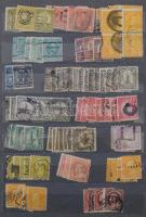 41 db közepes méretű berakó, bennük régi és modern magyar és külföldi bélyegek az egész világból. Ér...