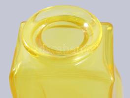 Sárga váza, formába préselt, anyagában színezett, hibátlan 24 cm