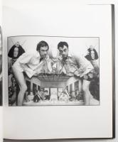 Szilágyi Lenke: Fényképmoly. Bp., 2004, Ernst Múzeum. Gazdag képanyaggal illusztrált. Kiadói kartoná...