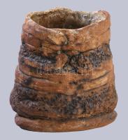 EE 69 jelzéssel: Váza. Mázas stúdiókerámia, jelzett, hibátlan 20x21 cm