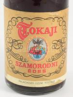 1969 Tokaji szamorodni, édes, bontatlan palack édes, fehér desszertbor, 0,5l