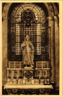 Budapest V. Kegyes-tanítórendi Gimnázium, az ifjúsági kápolna Szent István szobra (Istók János alkotása). Rigler r.-t. kiadása