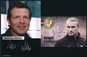 Bernd Storck és Andreas Möller német labdarúgó edző és játékos aláírása
