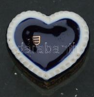 Kézzel festett porcelán ékszeres doboz / Hand-painted chinaware jewelery-box 7x4 cm