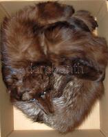 Sötétbarna rókaprém 131cm hosszú