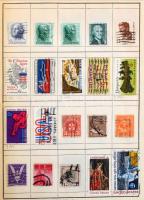 Kis hagyaték amatőr gyűjtésből 5 közepes és 1 kisebb berakóban, füzetekben, dobozokban, magyar és külföldi anyag