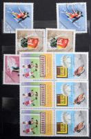 Kis hagyaték amatőr gyűjtésből 5 közepes és 1 kisebb berakóban, füzetekben, dobozokban, magyar és kü...