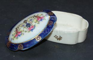 Kézzel festett görög porcelán ékszertartó / Hand-painted Greek jewellery-box 8x5 cm