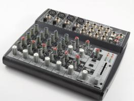 Behringer Xenyx1202 keverőpult