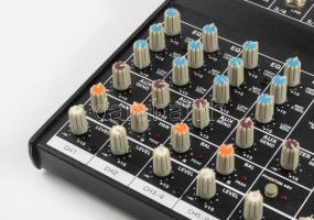 The t.mix mix 802 keverőpult