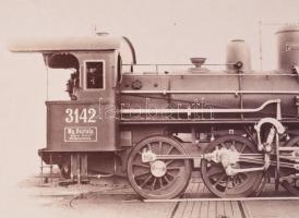Ca 1900 MÁV 3142 mozdony, lokomotív nagyméretű fotója kartonon / Hungarian Railways Locomotive, larg...