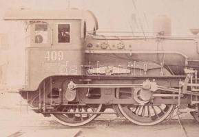 Ca 1900 MÁV 409 mozdony, lokomotív nagyméretű fotója kartonon / Hungarian Railways Locomotive, large...