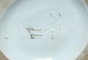 Díszes porcelán virágváza (sérült) / Chinaware vase (damaged) 16 cm