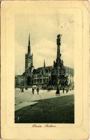 1910 Olomouc, Olmütz; Rathaus / Town hall, Trinity statue, market square, vendors. W. L. Bp. 3074. (...
