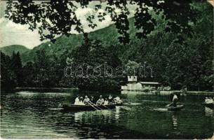 Trencsénteplic, Trencianske Teplice; Baracska-tó az uszodával és csónakázókkal / lake with swimming pool and rowing boats (EK)