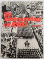 Die Reichsparteitage der NSDAP 1923-1939. Zeitgeschichte im Bild. Hrsg. von Rolf Nederling. Leoni am Starnerger See,1985,Druffel. Német nyelven. Gazdag képanyaggal illusztrált. Kiadói egészvászon-kötés, kiadói papír védőborítóban.