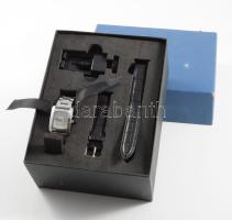 Női kvarc karóra, fém szíjjal, csereszíjjal, 3x2,5cm, díszdobozban