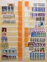 Ausztria kis gyűjtemény és modern rendező 10 lapos A4-es + 10 lapos Schaubek rugós berakó kb felében