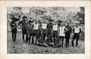 Jamboree 1929. Magyar cserkésztípusok / Hungarian boy scouts at the 3rd World Scout Jamboree held at...