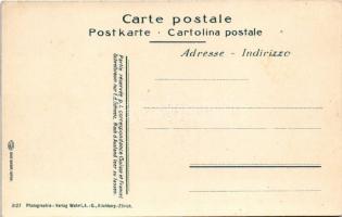 Brünigbahn, Station Brünig / railway station on the Brünig railway line, locomotive, train (wet corn...