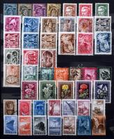 1945-1965 Sorok és darabok jobbakkal 14 fekete lapos nagy berakóban. Gondosan kezelt, szép anyag!