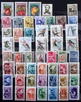 1945-1965 Sorok és darabok jobbakkal 14 fekete lapos nagy berakóban. Gondosan kezelt, szép anyag!